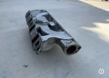 Vintage Elderbrock F4B Intake Manifold