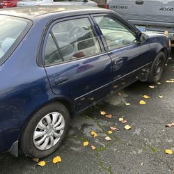 1998 Toyota Corolla With title