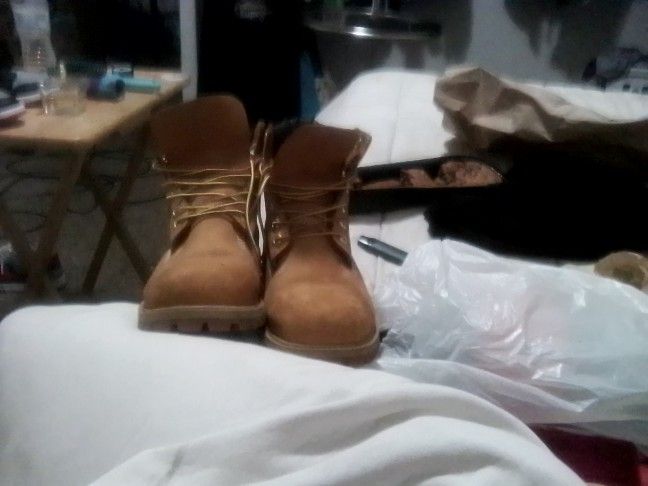 Women's Timberland Size 8 Boot