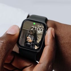 Apple Watch Series 7 $150$
