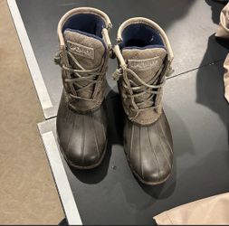 Boots barely worn
