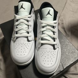 Air Jordan’s 1 Low 