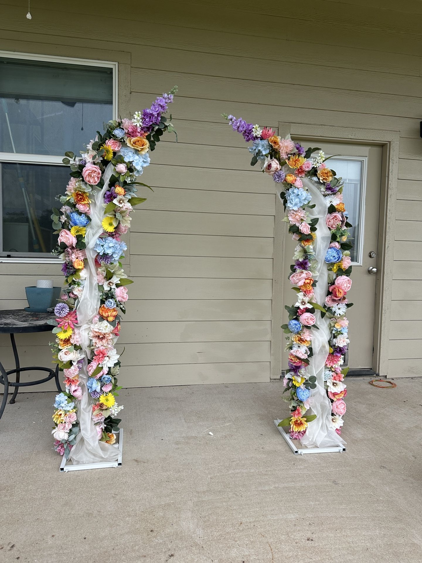 Wedding Floral alter Arch