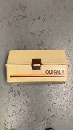 Old Pal 1063 Plastic Tackle Box