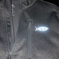 Men’s Medium Pull Over