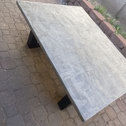 Center/coffee Table 