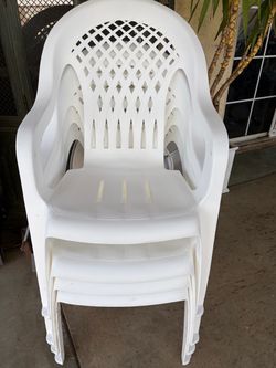 White Plastic Outdoor Patio Chairs – Set of 4
