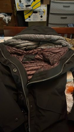 HELLY HANSEN.  WOMEN DOWN JACKET.  