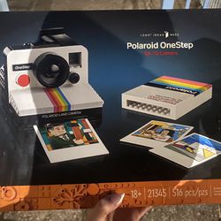 Polaroid Adult Lego Set