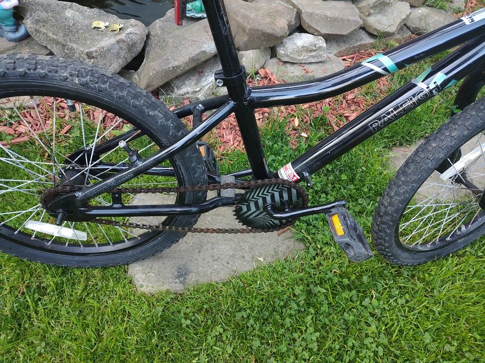 Raleigh Atomic Aluminium Bike