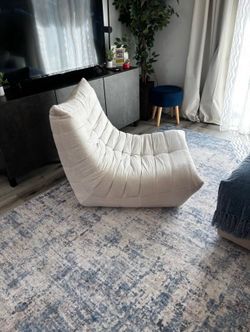 Modern White Fireside Lounge Chair | Floor Chair | Accent Chair