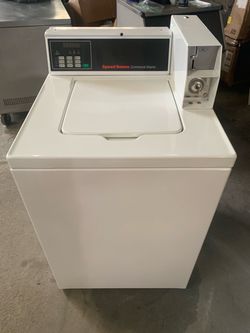 Washer speed queen commercial good condition 90 days warranty Lavadora speed queen Comercial buenas condiciones 90 dias de Garantia