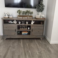 Nice and modern media console