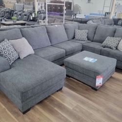 New Ashley Brand Gray Best Selling Sectional Sofa Couch *Ottoman Sold Separately*