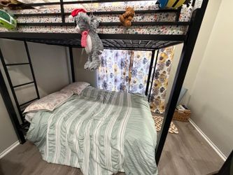 Full size bunk bed