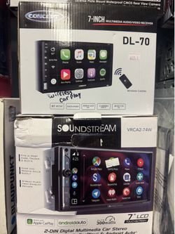 Car play stereo installations compatible with iPhone and android