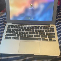 Mac Book 