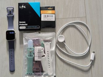 Apple Watch cellular with Accessories Bundle