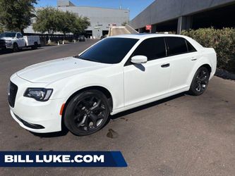 2023 Chrysler 300