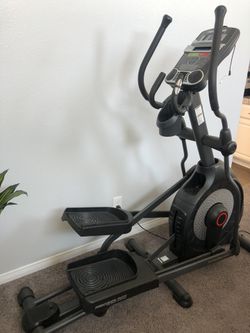 Schwinn 470 Elliptical