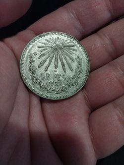 1932 Mexico 1 Peso .720 Coin Silver, Un Peso Plata .720 Fineness