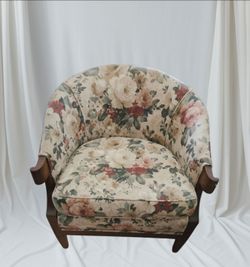 Beautiful vinuage chair
