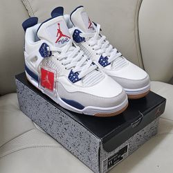 Jordan 4 Retro