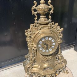 Antique Clock Bronze Very Nice And Heavyweight
