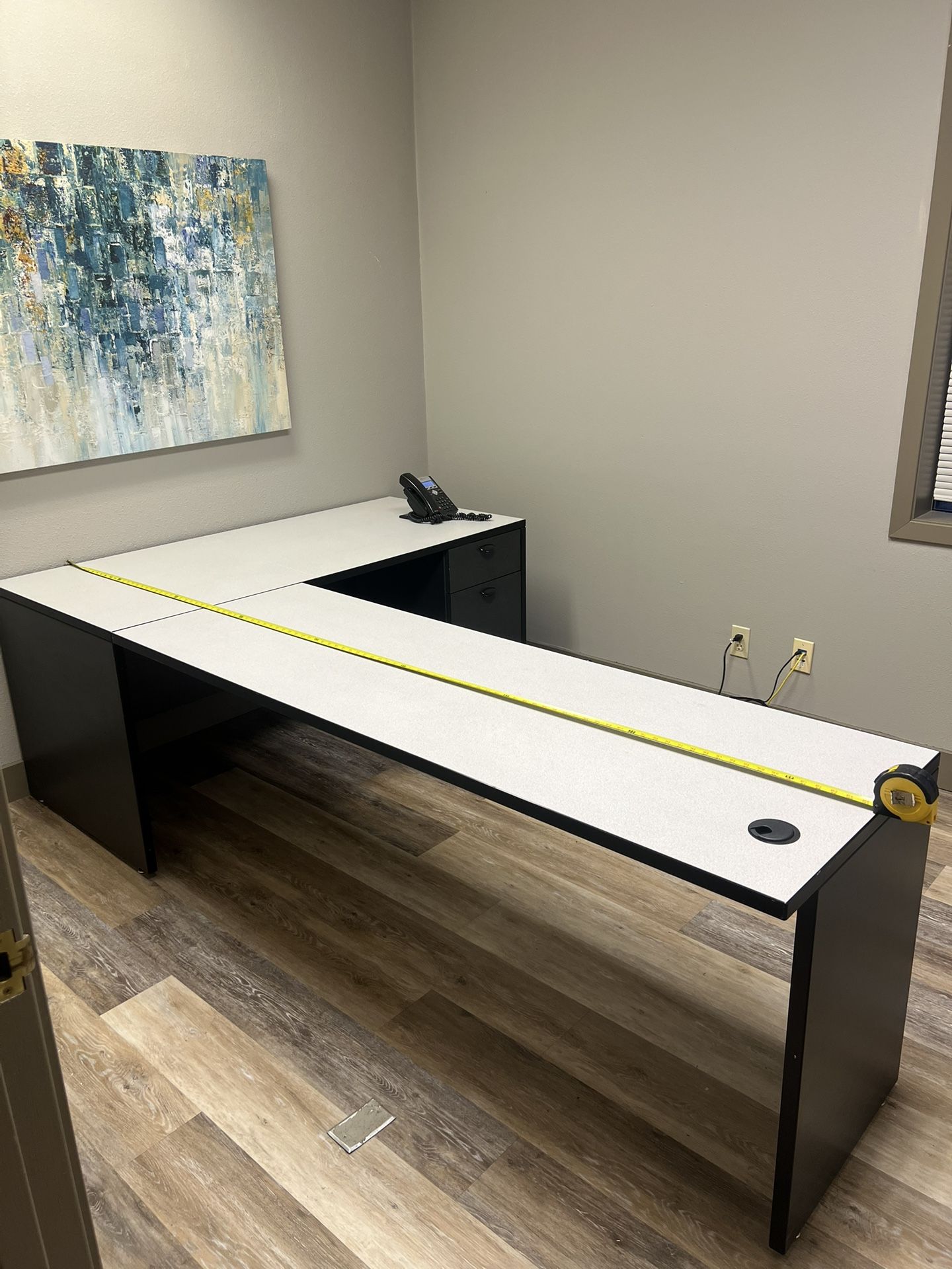 L shaped office desk 
