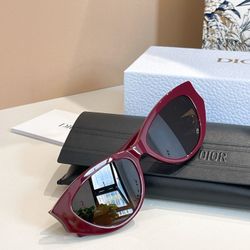 Diorglow Bli Red Butterfly Sunglasses