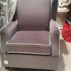 Rocking chair (Rock your baby)almost new