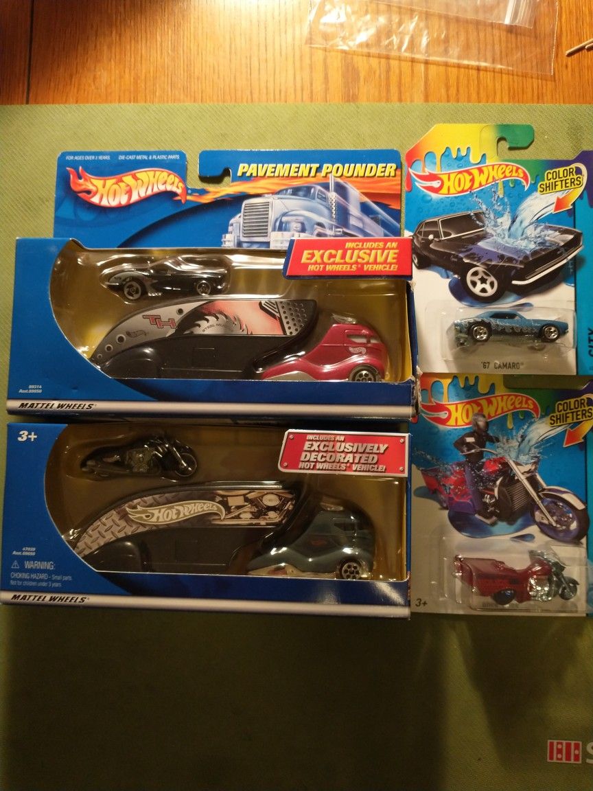 Hot Wheels Pavement Pounders And Color Shifters