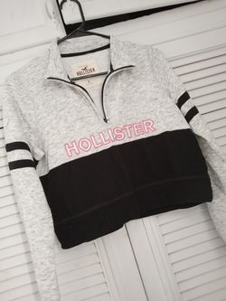 Hollister Sweater 