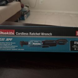 Milwaukee Cordless Ratchet Wrench New