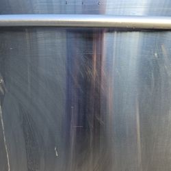 Samsung Dishwasher Works Good 