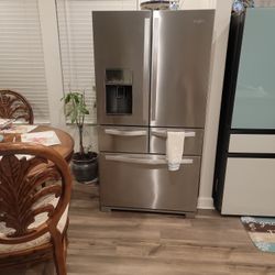 Whirlpool Refrigerator 