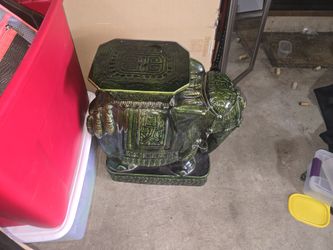 chinoiserie elephant Ceramic Garden/house Stand. 