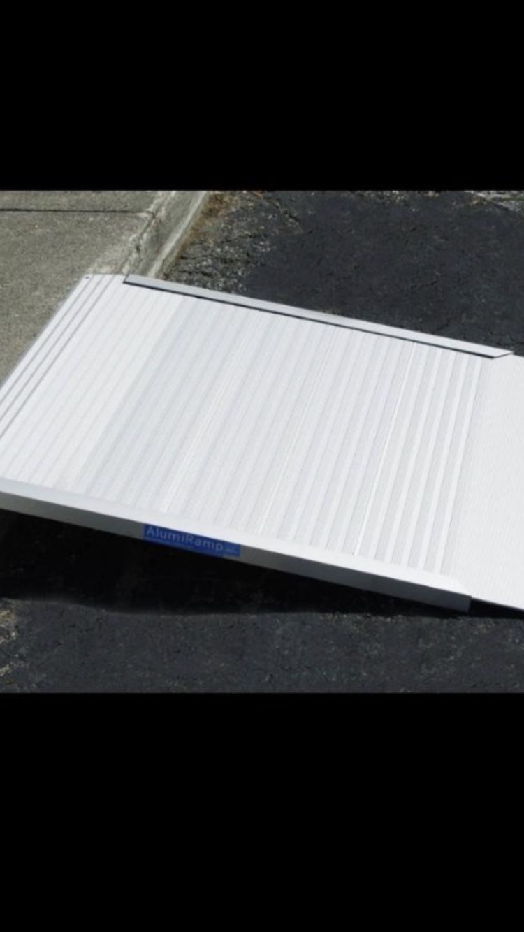 Curb Ramp ALUMINUM RAMPS MALE MOST SENSE LIGHTWEIGHT STURDY WHEELCHAIR ...