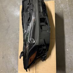 2024-2026 Toyota Camry Right Headlight Oem 
