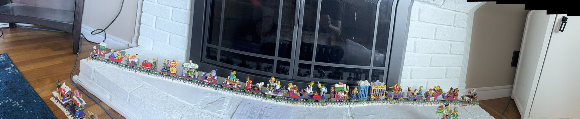 “Simpsons”  Christmas Express Train Collection