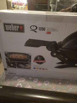 Weber Q1200  portable  grill