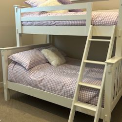 Pottery Barn Twin Over Full Bunkbed