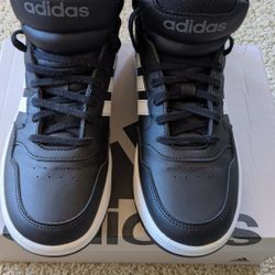 Sneakers for women 37