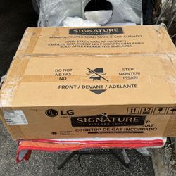 LG Signature Kitchen Suite Gas Cooktop