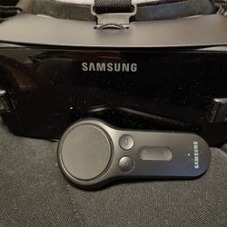 Samsung Gear VR Headset SM-325 Virtual Reality