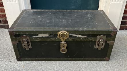 Vintage Green Steamer Trunk Wood & Metal w/ Removable Tray
