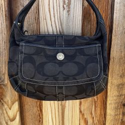 Authentic Black Vintage coach Shoulder Bag 