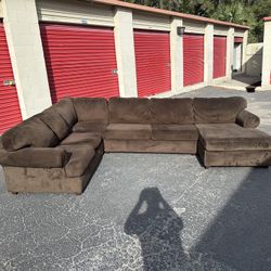 Super Comfy Nice U Sectional Couch 🔥🔥