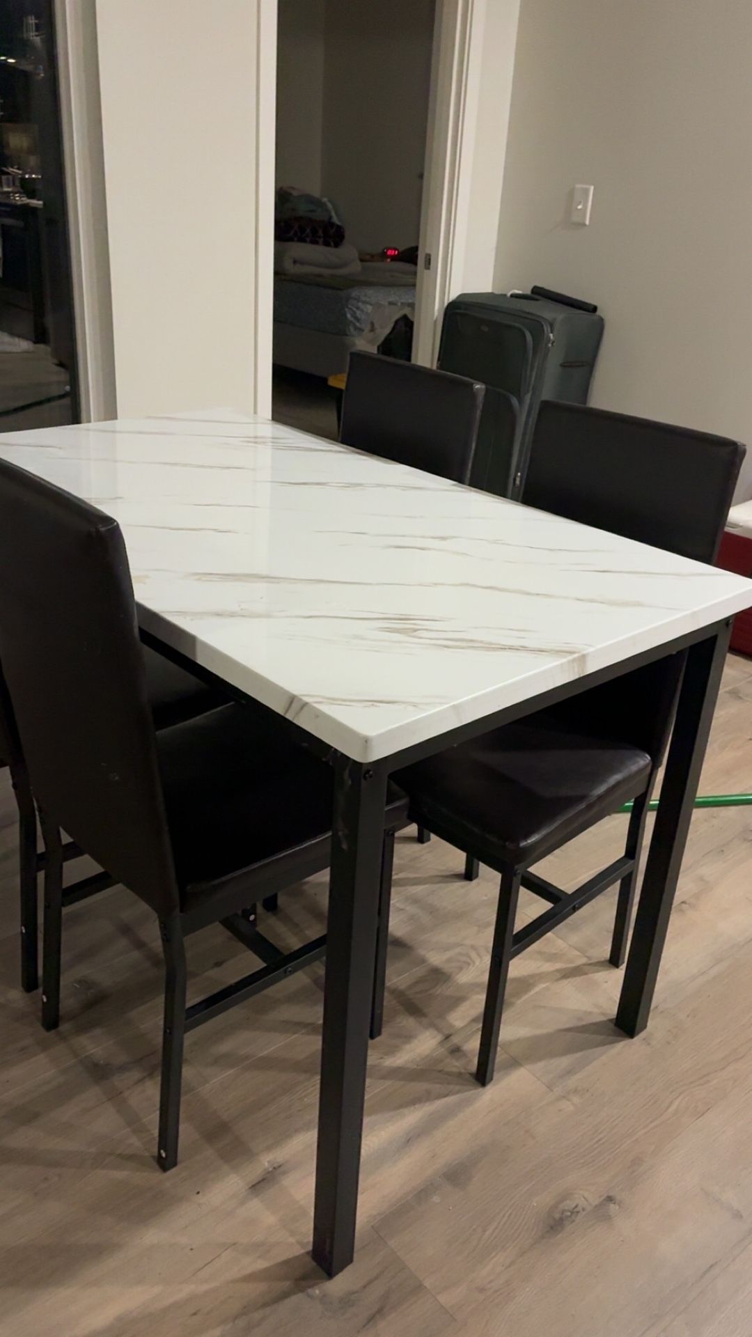Dining Set 