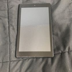 Kindle Fire Amzone Used Reset Old Model Comes With Charger Like New